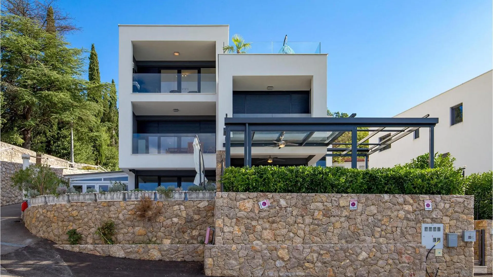 2 Bedroom Pet Friendly Apartment In Omišalj Chorvatsko